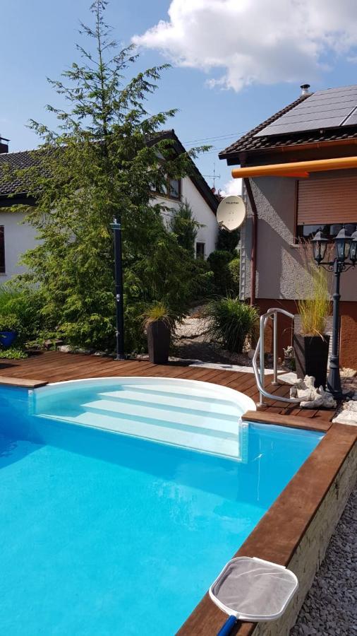 Ferienwohnung Schwarz Sersheim Exterior foto